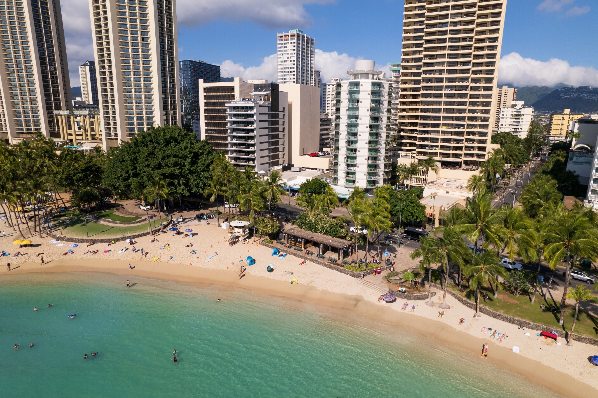 Aston Waikiki Circle Hotel