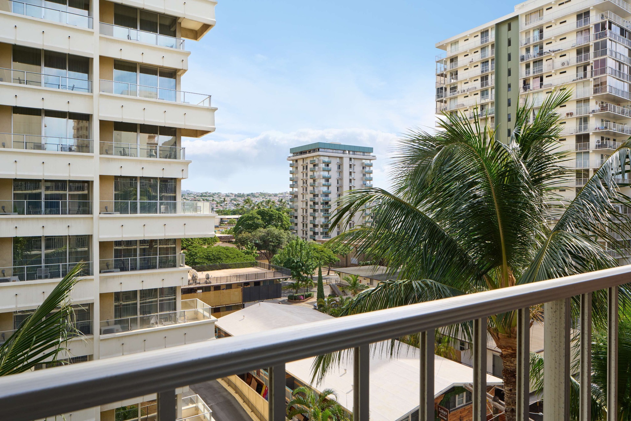 Ewa Hotel Waikiki