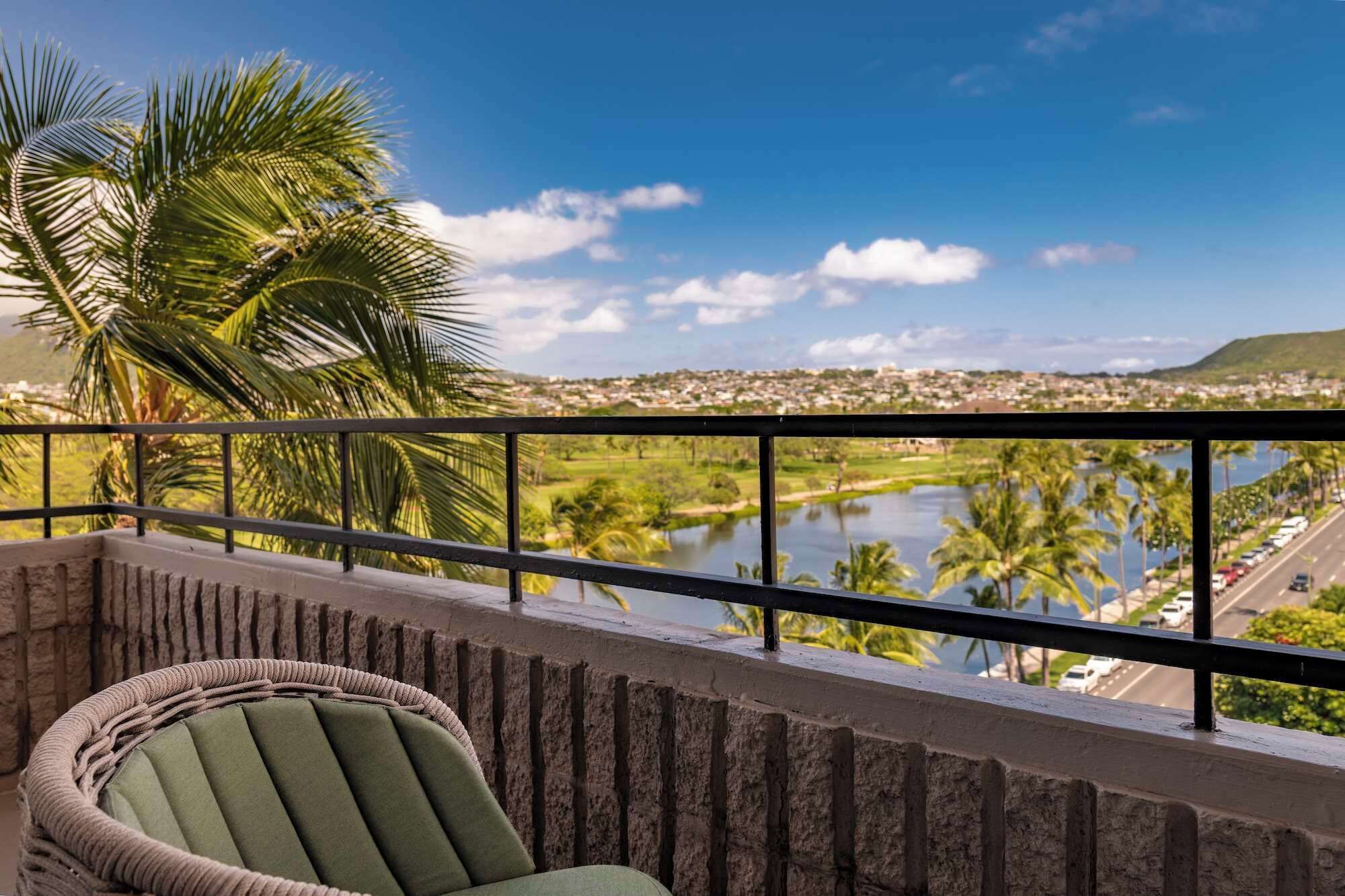 Wayfinder Waikiki